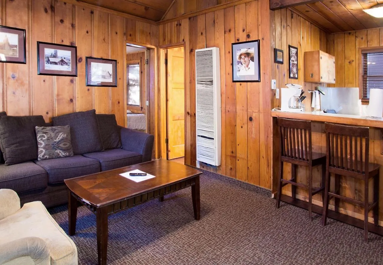 Holiday Haus Mammoth Lakes Motel