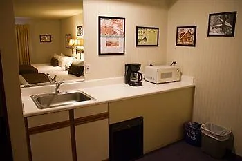 Motel Holiday Haus Mammoth Lakes