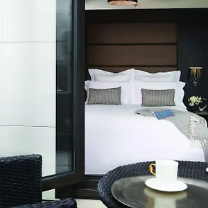 **** מלון The Westbridge Stratford בריטניה